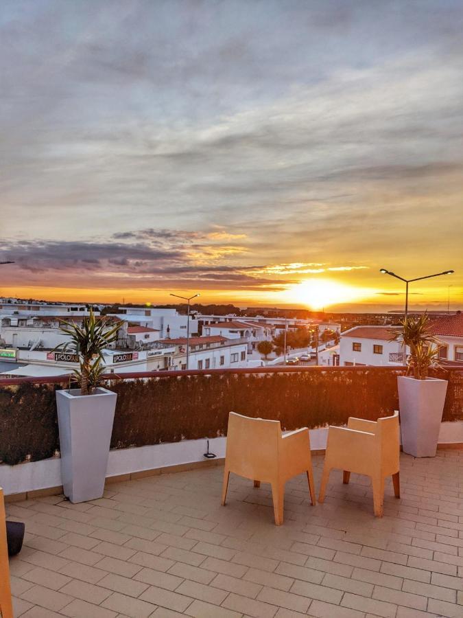 Penthouse With Sea View & Private Terrace Apartamento Guia  Exterior foto