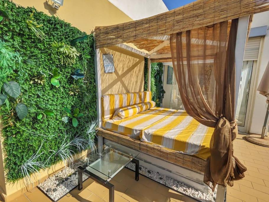 Penthouse With Sea View & Private Terrace Apartamento Guia  Exterior foto