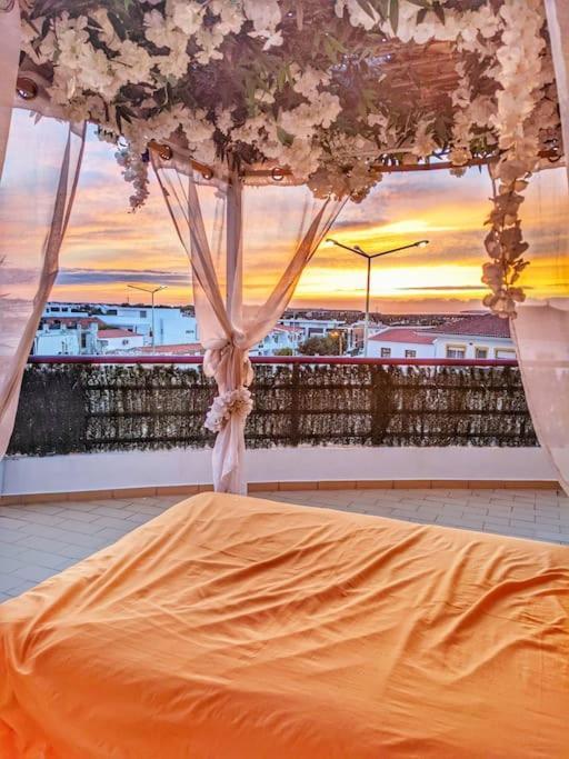 Penthouse With Sea View & Private Terrace Apartamento Guia  Exterior foto
